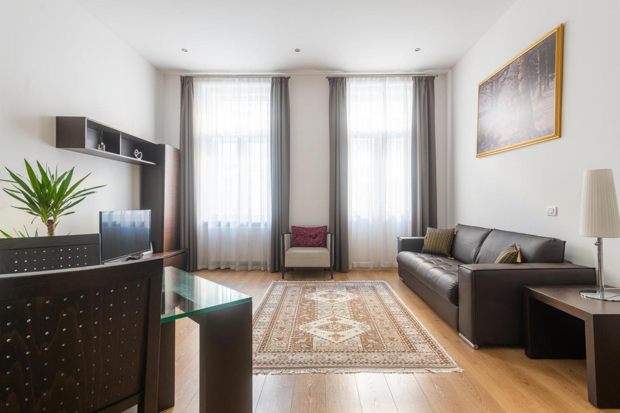 Riverside Palace Apartmán