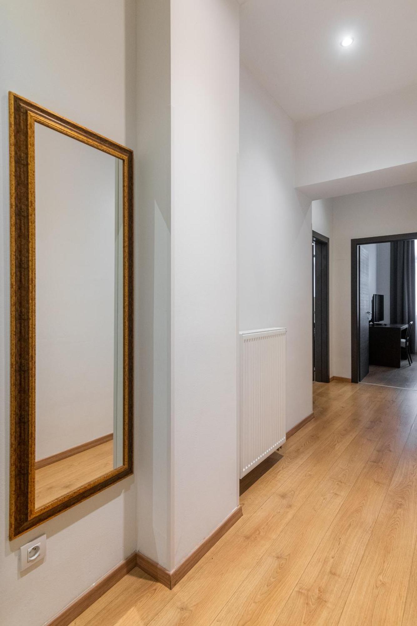 Riverside Palace Apartamento